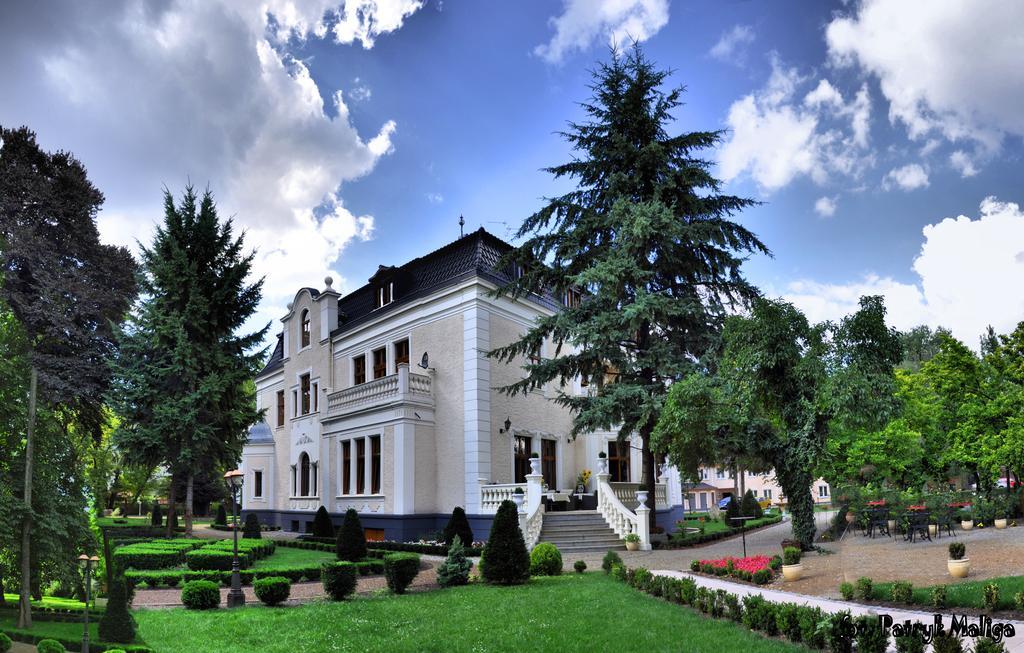 Villa Park Opole Exterior photo