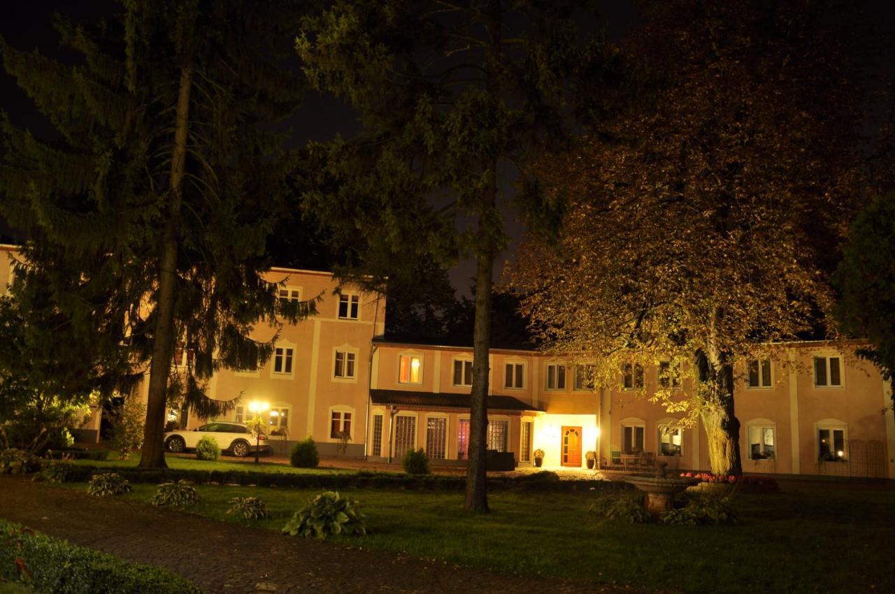 Villa Park Opole Exterior photo